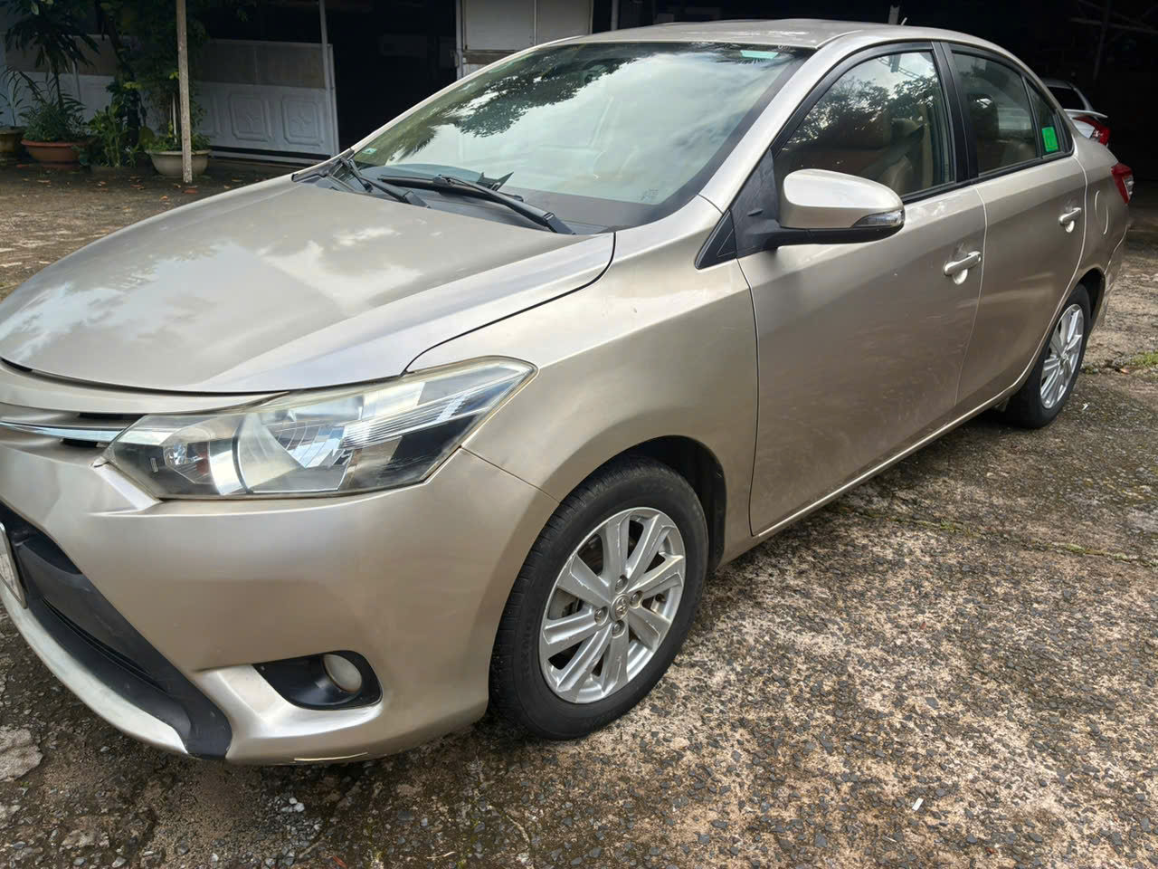 Thuê xe tự lái vios tại Buôn Ma Thuột